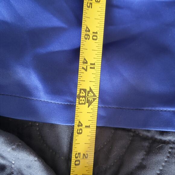 Mom Enter the Dragon...Robe Unique Dragon on back sleeves Check measurements - Picture 7 of 8